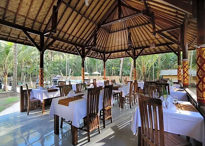 Crystal Bay & Resort